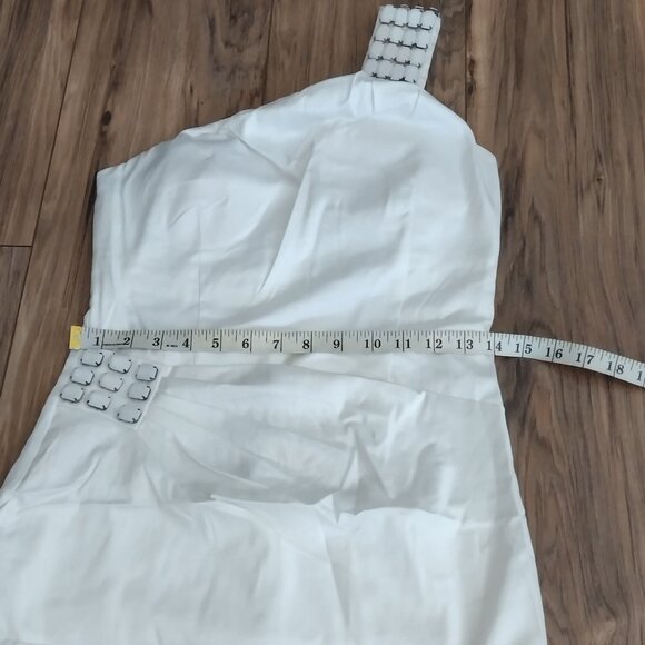 Rachael G One-Strap Satin Dress. Pearl Color. Size M - Picture 6 of 16